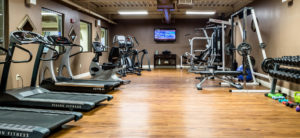 colonial hotel, amenities, fitness center, central massachusetts, lodging